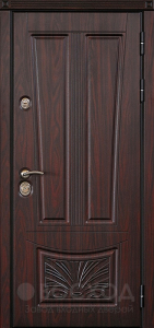 Дверь в дом №11 - фото